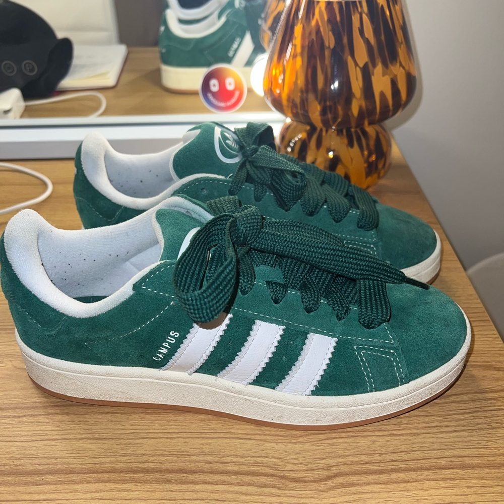 Adidas Originals Campus 00S Dark Green/ Cloud White Sneakers Men’s6.5/Women’s 8